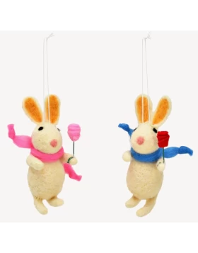 Hänger Hase mit Blume aus Textil