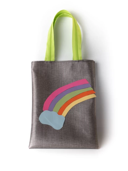 Χειροποίητη τσάντα bookbag με ουράνιο τόξο 21x29 cm (πράσινο χερούλι)